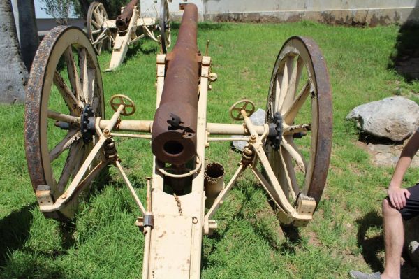 cannons_in_windhoek_namibia_2.jpg